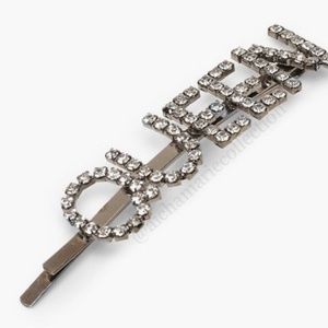 QUEEN word hair clip